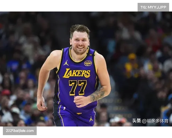 湖人101-73大胜太阳,东契奇33分詹姆斯加冕历史出场王